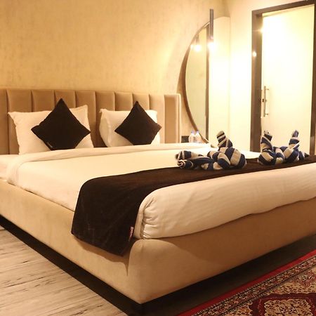 Motel Bilaspur City Eksteriør billede