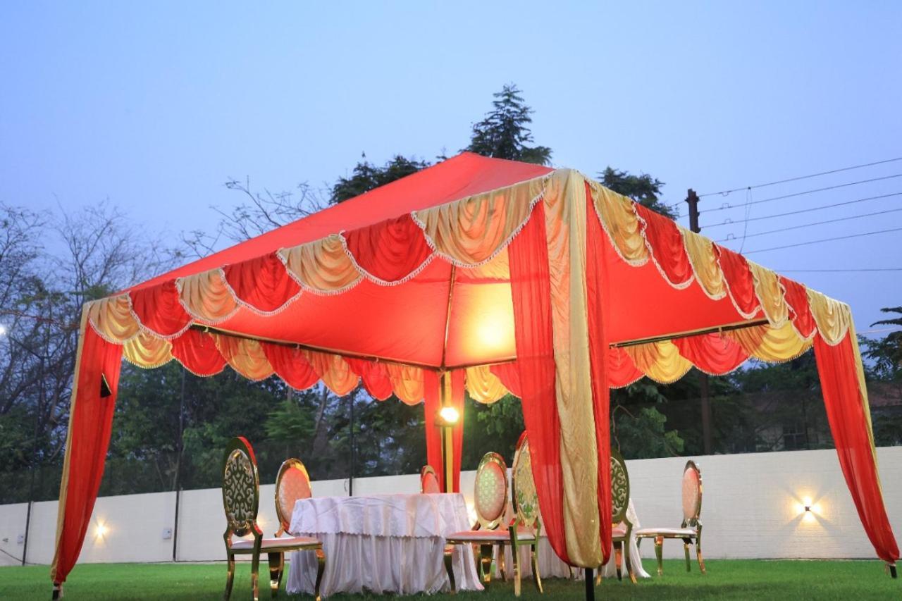 Motel Bilaspur City Eksteriør billede