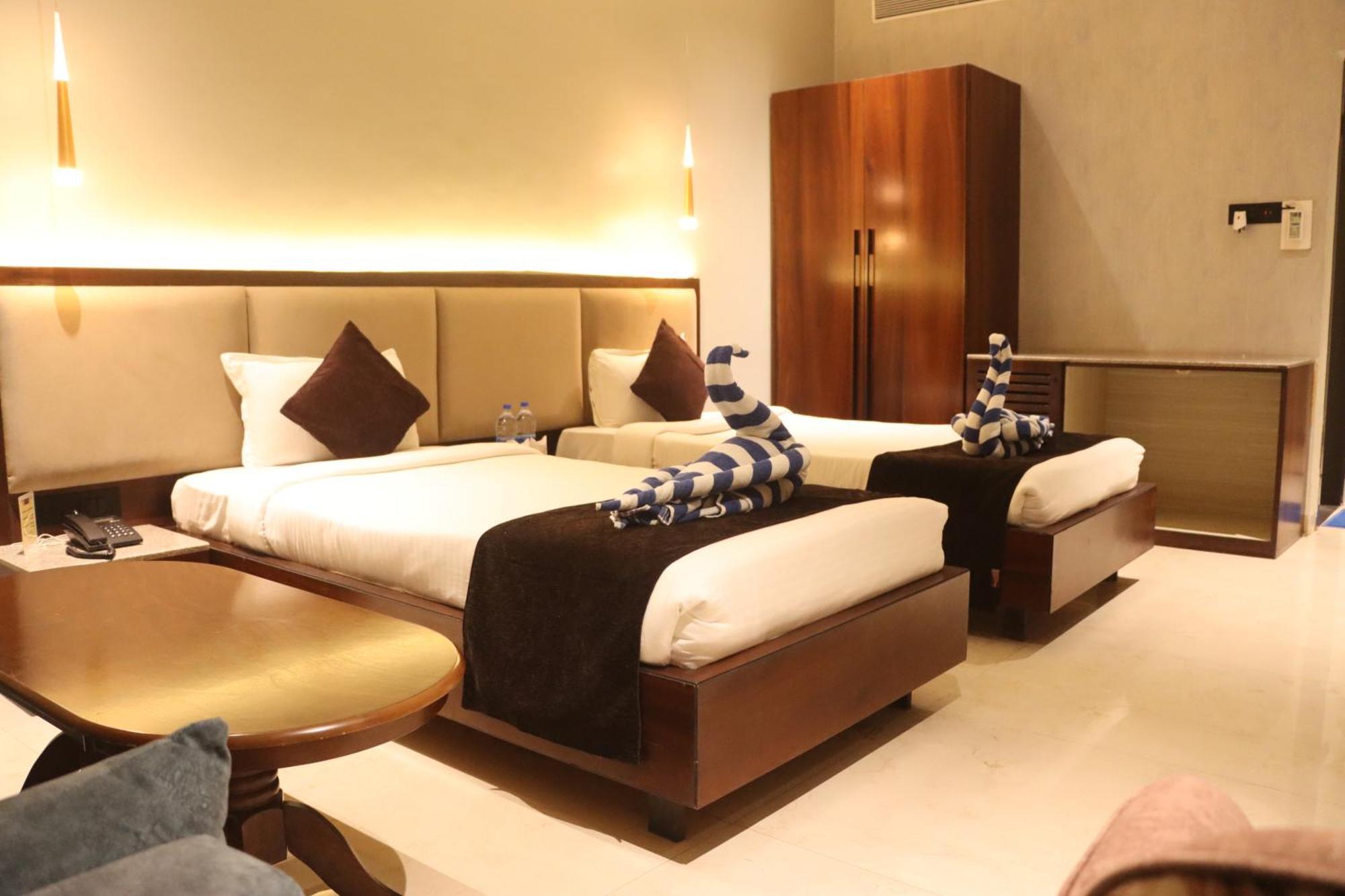Motel Bilaspur City Eksteriør billede