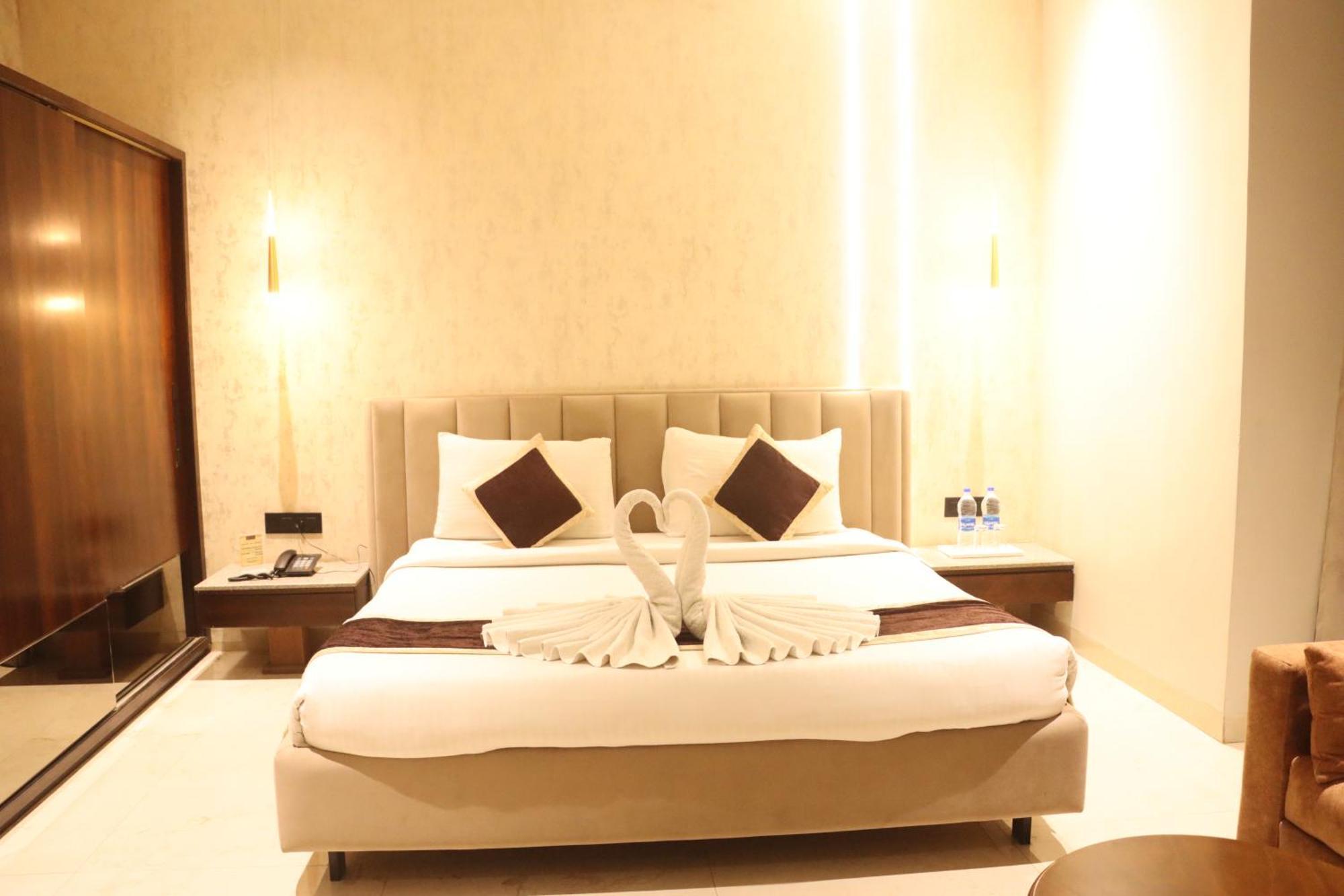 Motel Bilaspur City Eksteriør billede