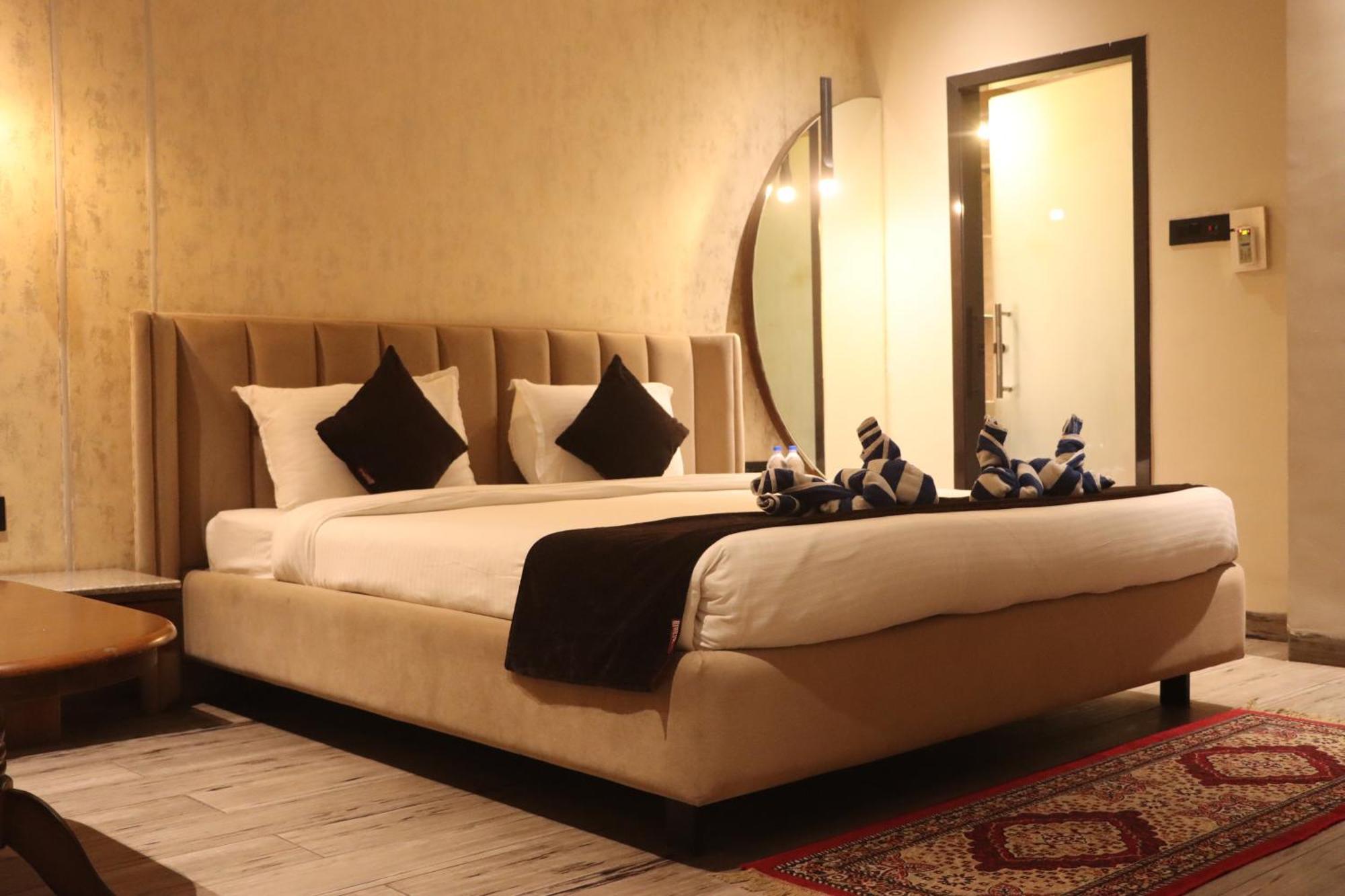 Motel Bilaspur City Eksteriør billede